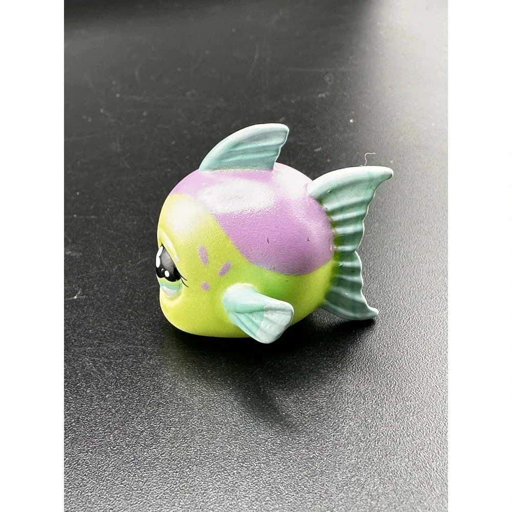 Littlest Pet Shop Authentic LPS #514 Green Purple Pufferfish Baby Fish Guppy